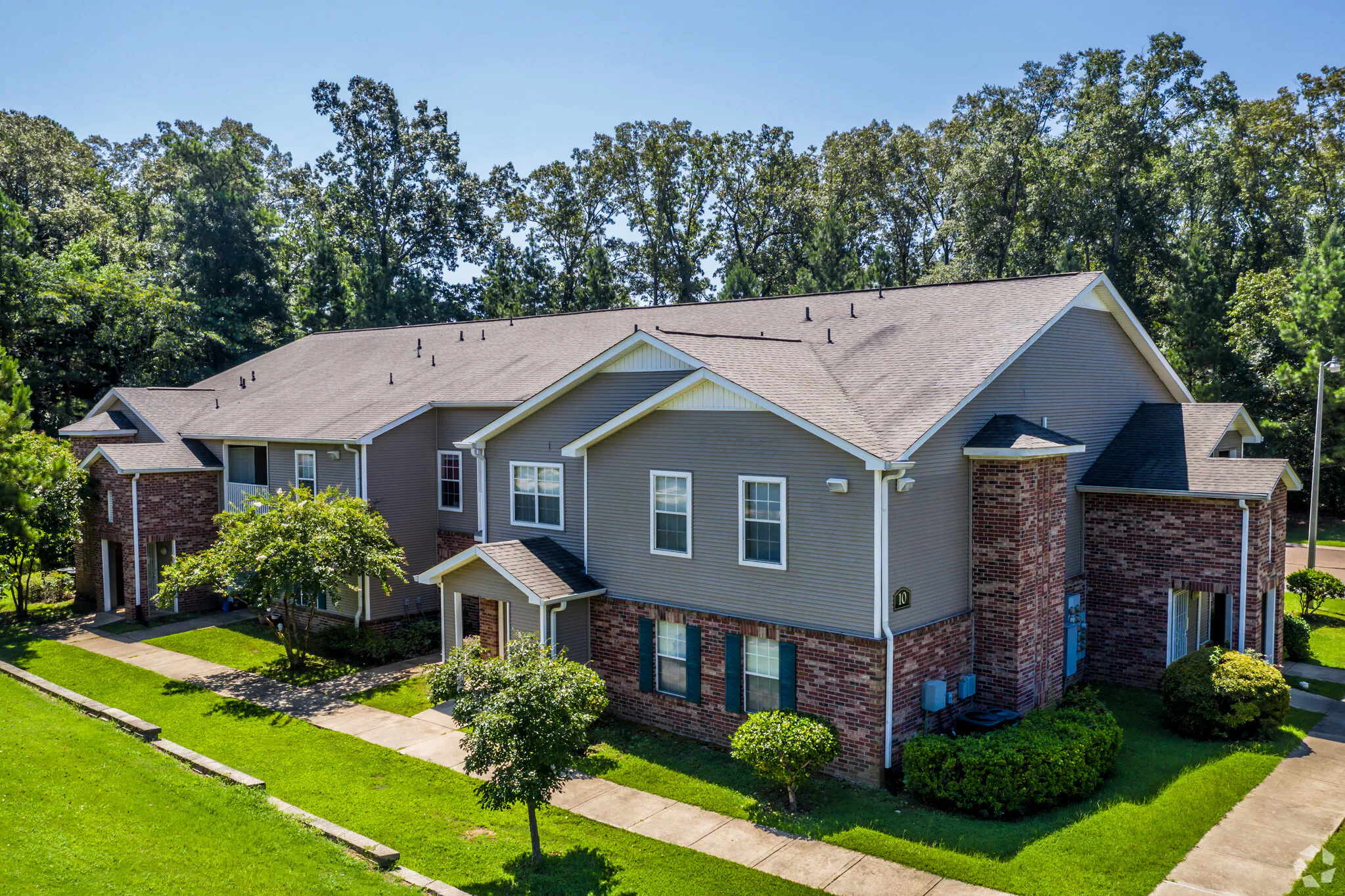 100 Covington Park Drive - 4-426